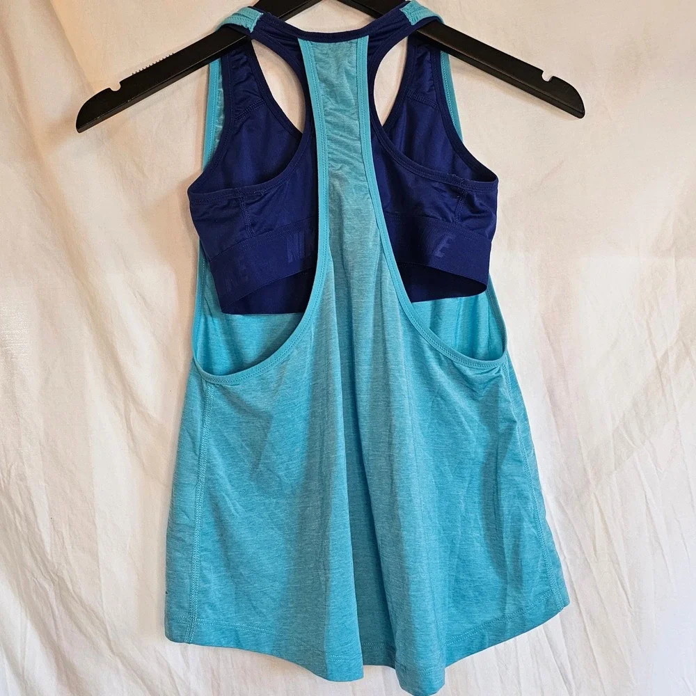 Nike Small Dri-FIT 2-in-1 Training Tank Top with Built-in Sports Bra Turquoise